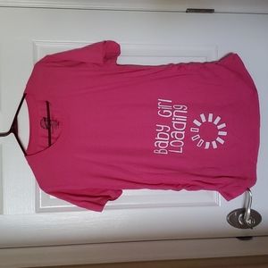 Baby girl loading Maternity t shirt